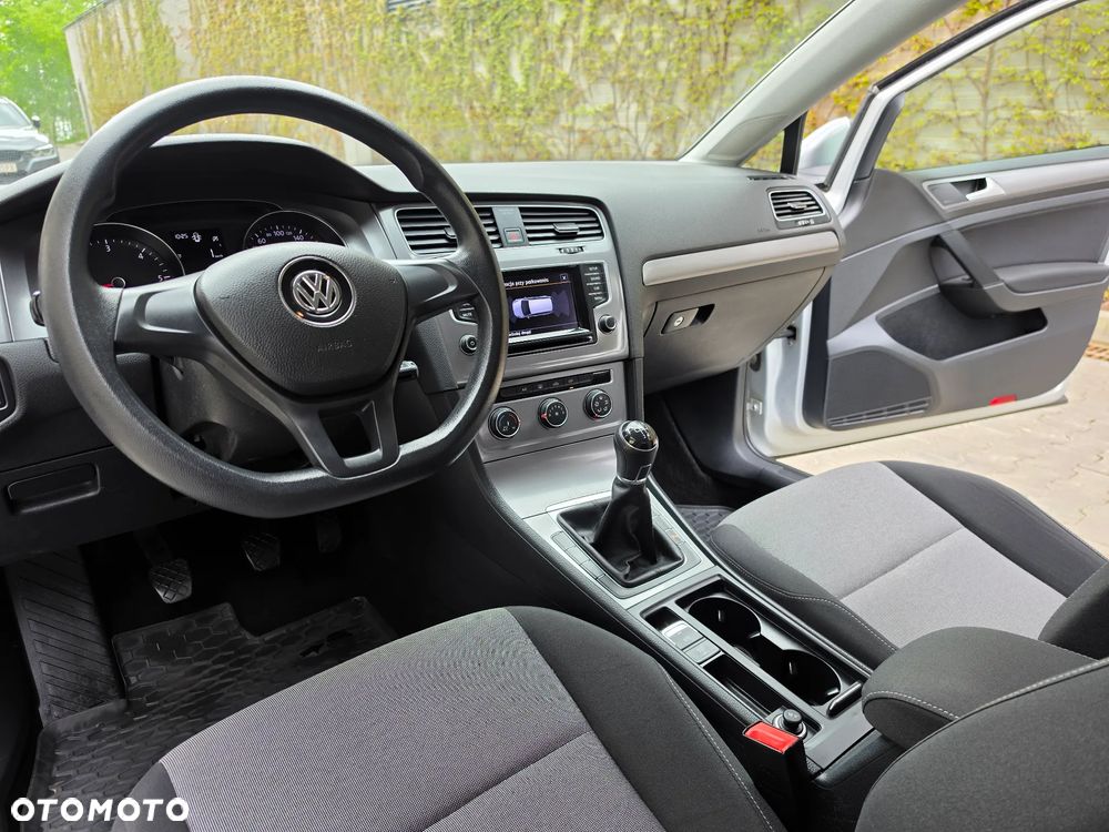 Volkswagen Golf 1.6 TDI BMT Trendline - 25