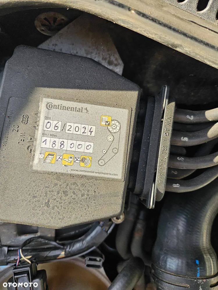 Volkswagen Polo - 10