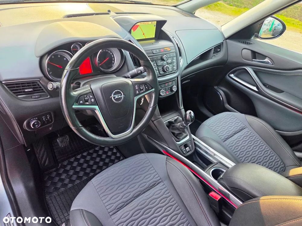 Opel Zafira Tourer 2.0 CDTI Innovation - 26