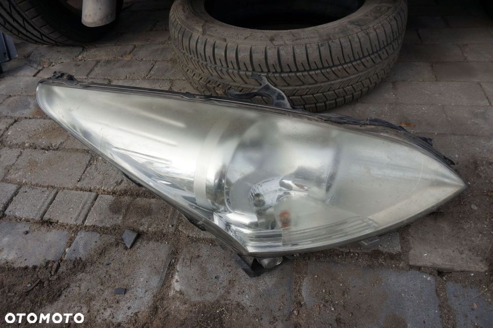 LAMPA PRZEDNIA PRAWA 3008 I 9682519080 PEUGEOT 2009-2013 - 1