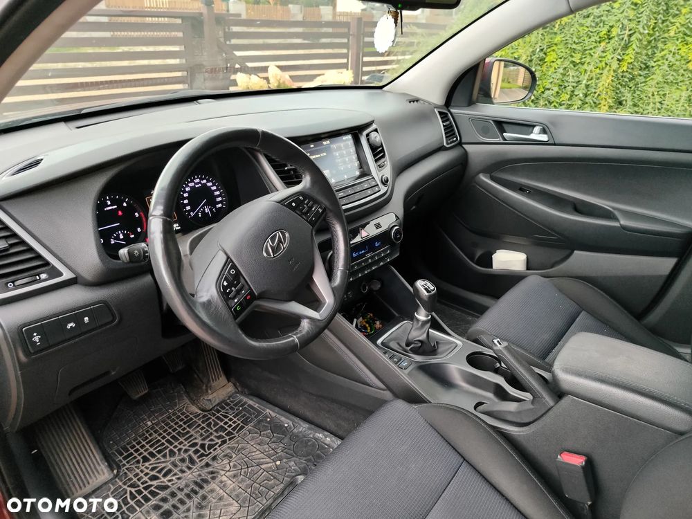 Hyundai Tucson 2.0 CRDI BlueDrive Comfort 2WD - 9