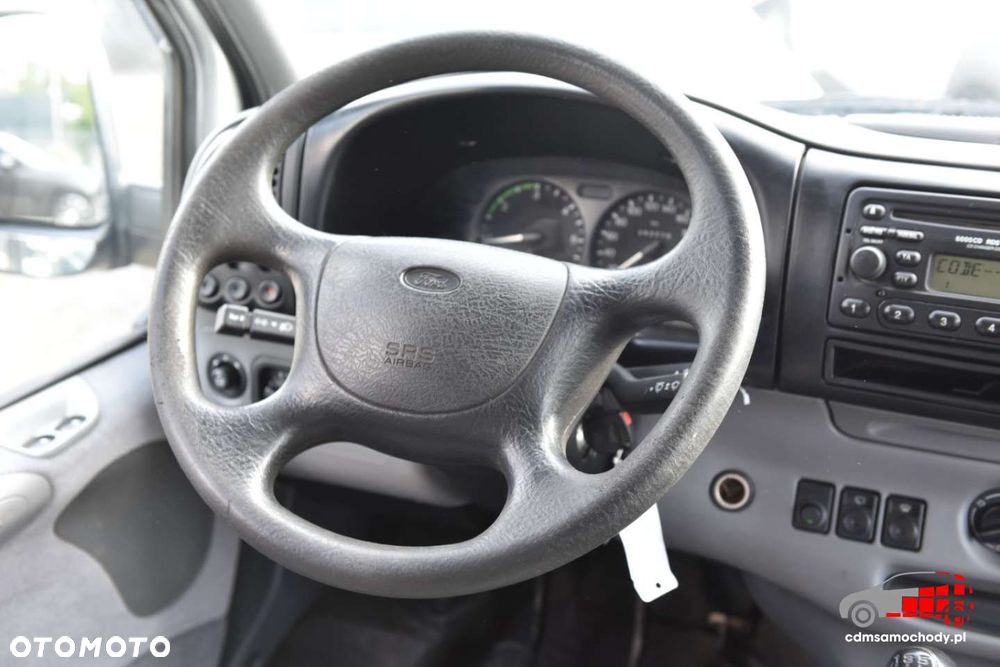 Ford Transit - 19