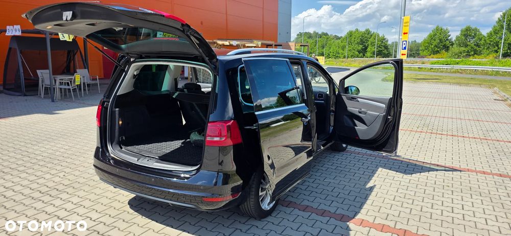 Volkswagen Sharan 2.0 TDI Comfortline - 18
