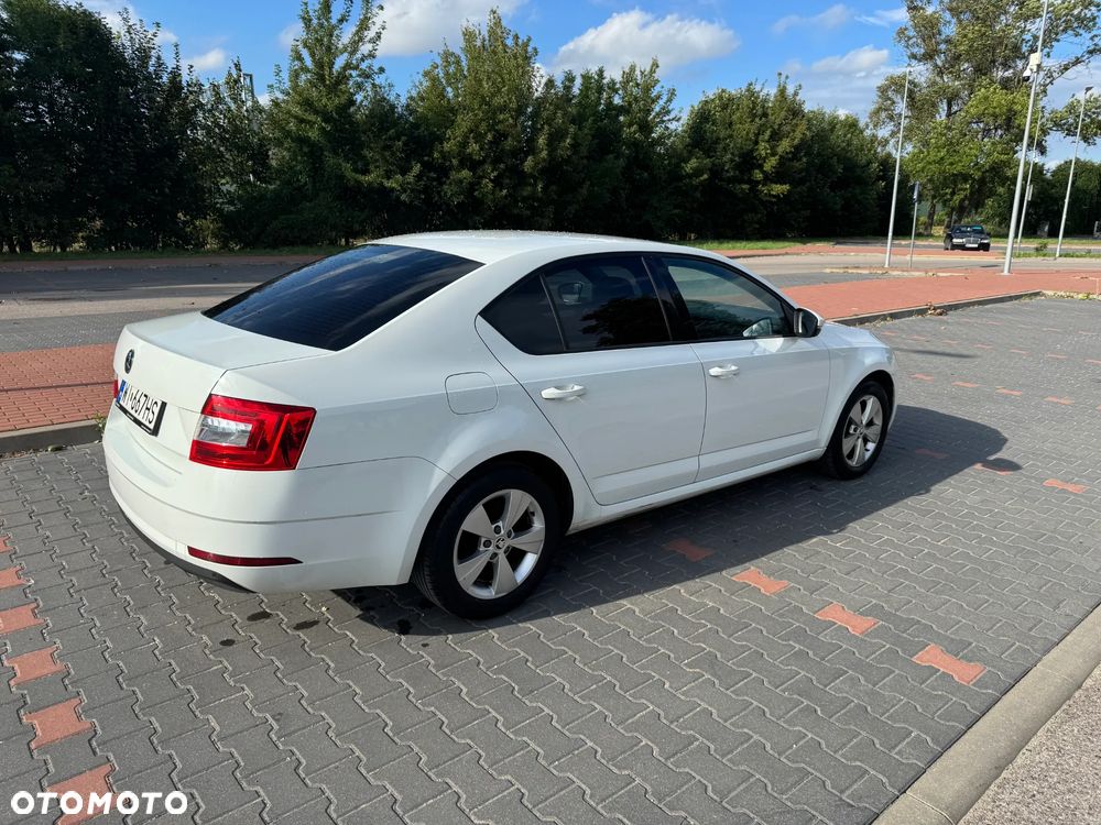 Skoda Octavia 1.4 TSI Ambition - 6