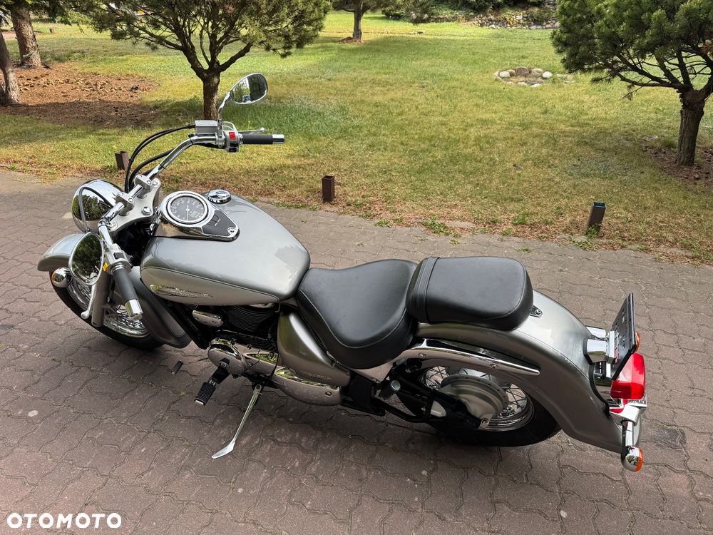 Suzuki VL 800 Volusia - 4