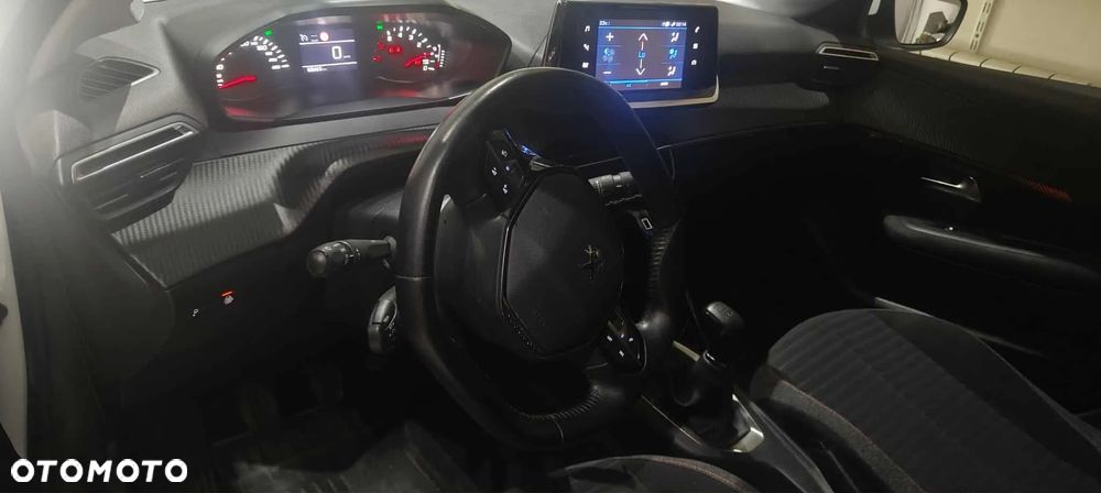 Peugeot 208 PureTech 75 Allure - 27