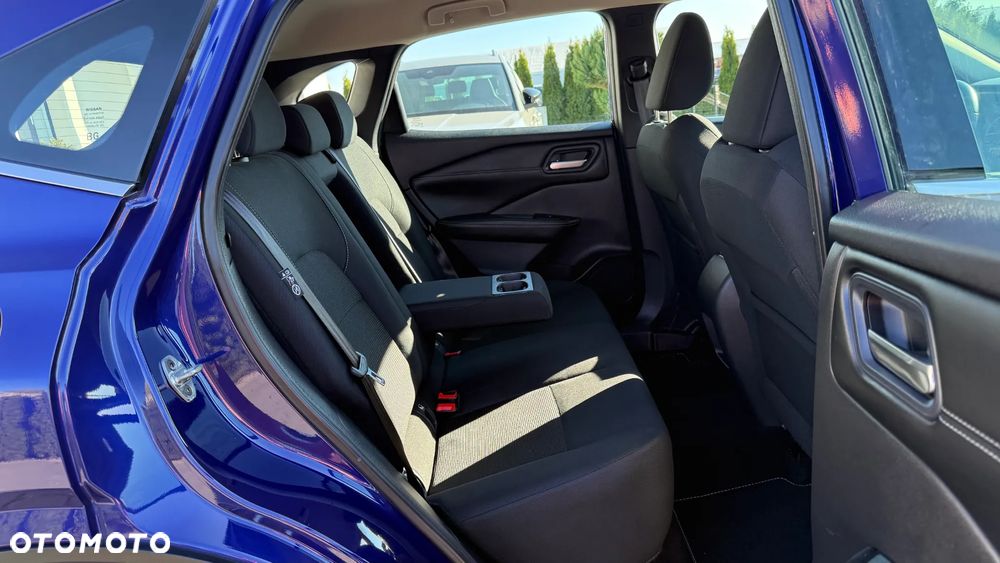 Nissan Qashqai 1.3 DIG-T MHEV Acenta Xtronic - 17