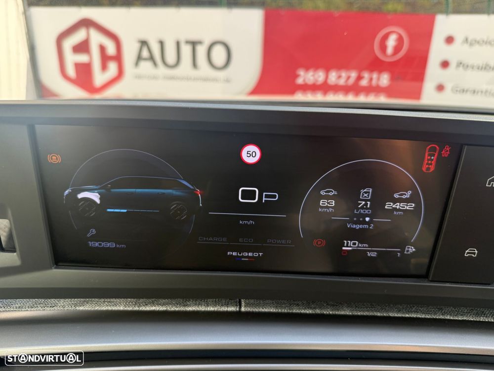 Peugeot 5008 1.2 Hybrid Allure e-DCS6 - 18