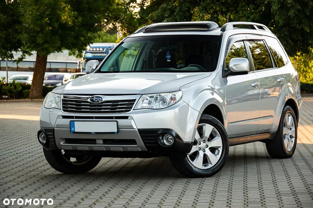 Subaru Forester 2.0X Exclusive - 11