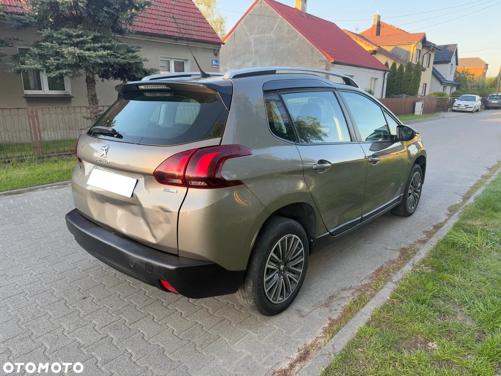 Peugeot 2008 82 VTI Allure - 5