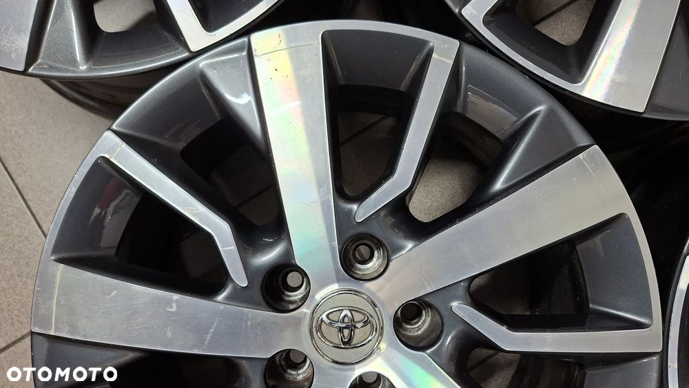 Felgi Aluminiowe 17 Toyota Proace 5x108 ET 46 - 4