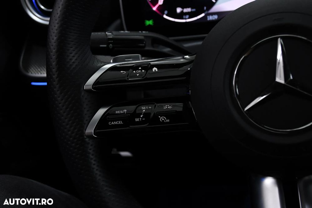 Mercedes-Benz C 300 9G-TRONIC AMG Line - 26
