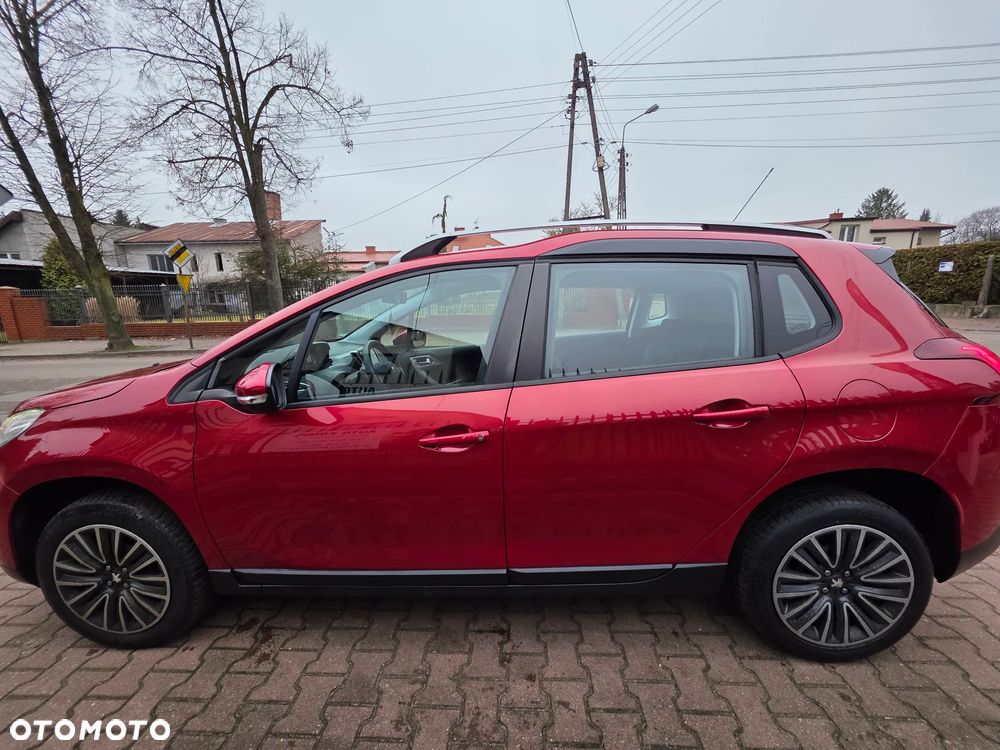 Peugeot 2008 PureTech 110 Style - 8