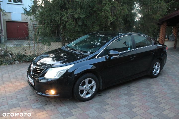 Toyota Avensis 2.0 D-4D Platinium - 3