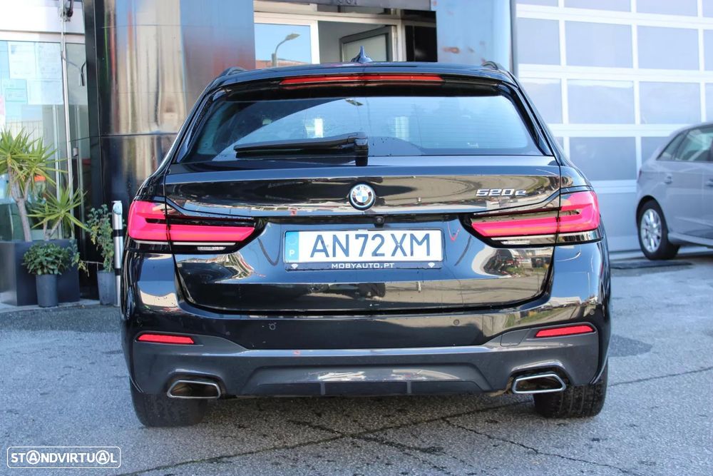 BMW 520 e Pack M - 23