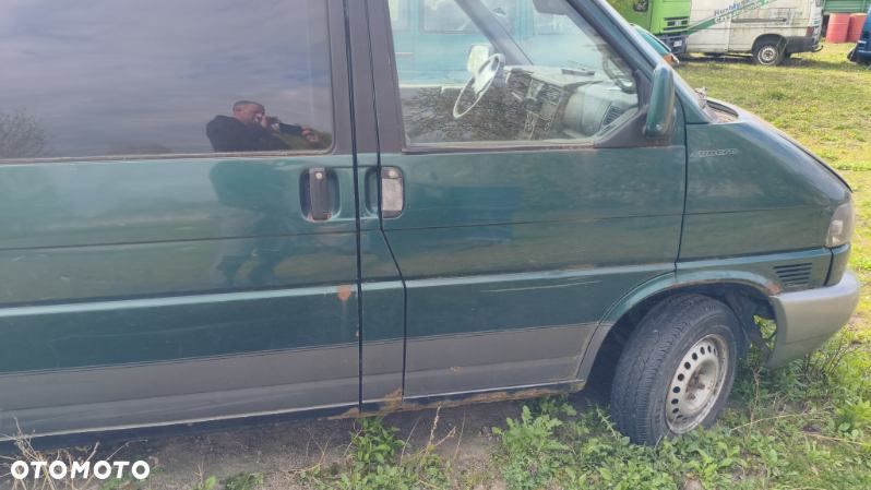 Volkswagen Multivan - 6
