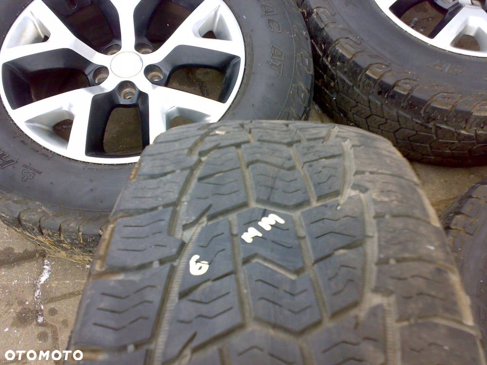 jeep cherokee trailhawk kl 2014 - koła orginał alu felgi 17'' opony - 4