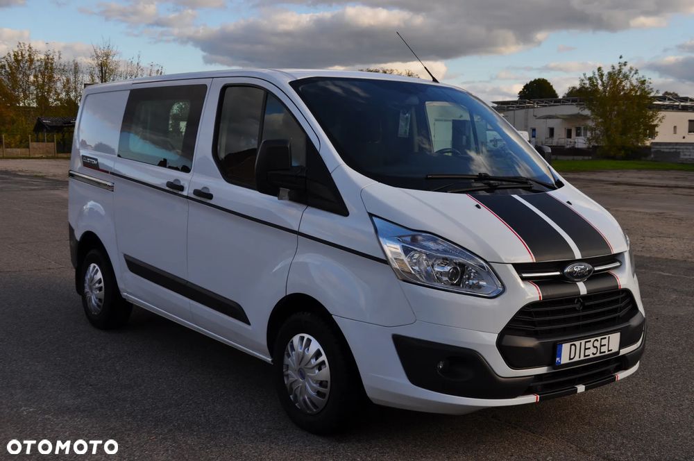 Ford TRANSIT CUSTOM - 2