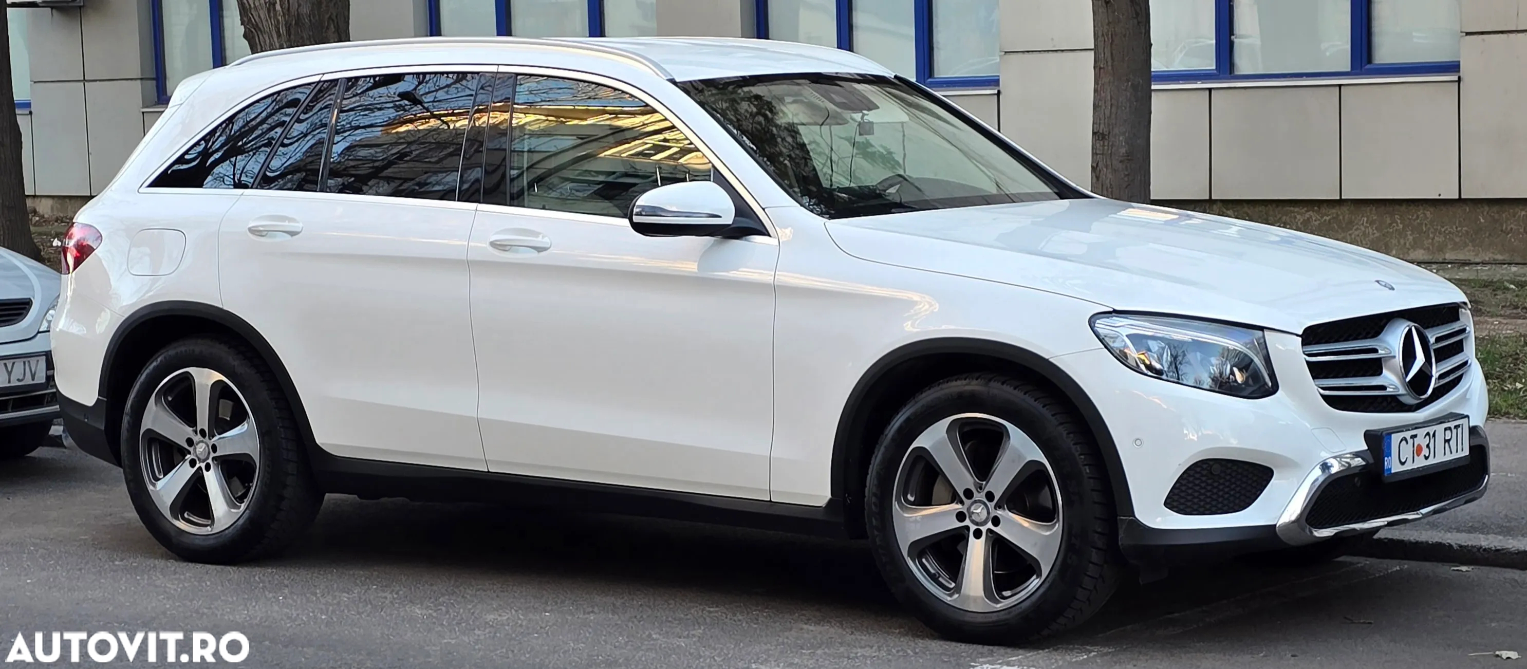 Mercedes-Benz GLC 220 d 4MATIC - 6