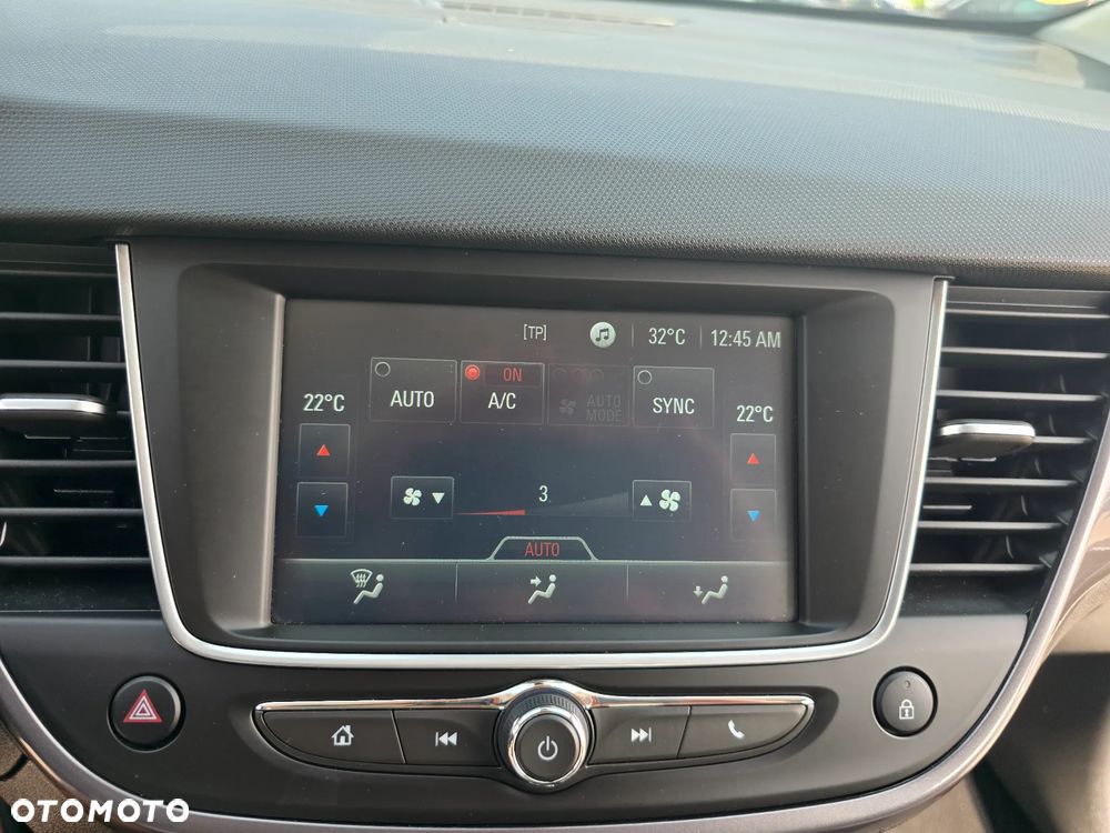 Opel Crossland X - 31