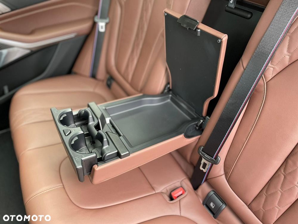 BMW X5 - 32