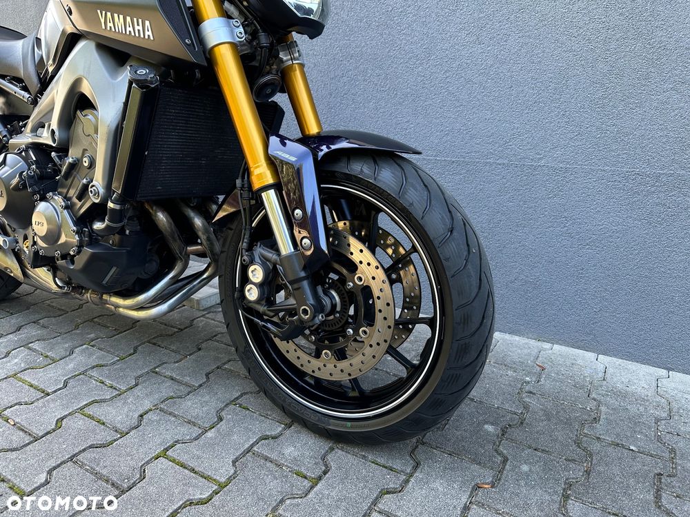 Yamaha MT - 17