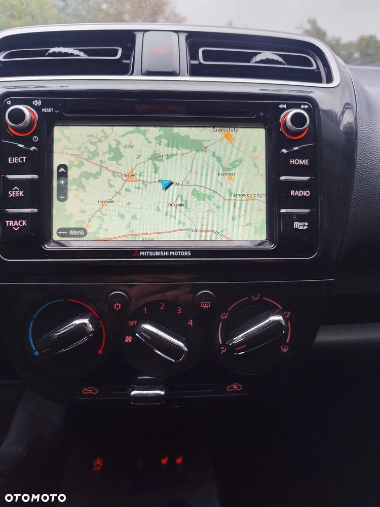 Mitsubishi Space Star AS&G 1.2 CVT Select+ Black - 26