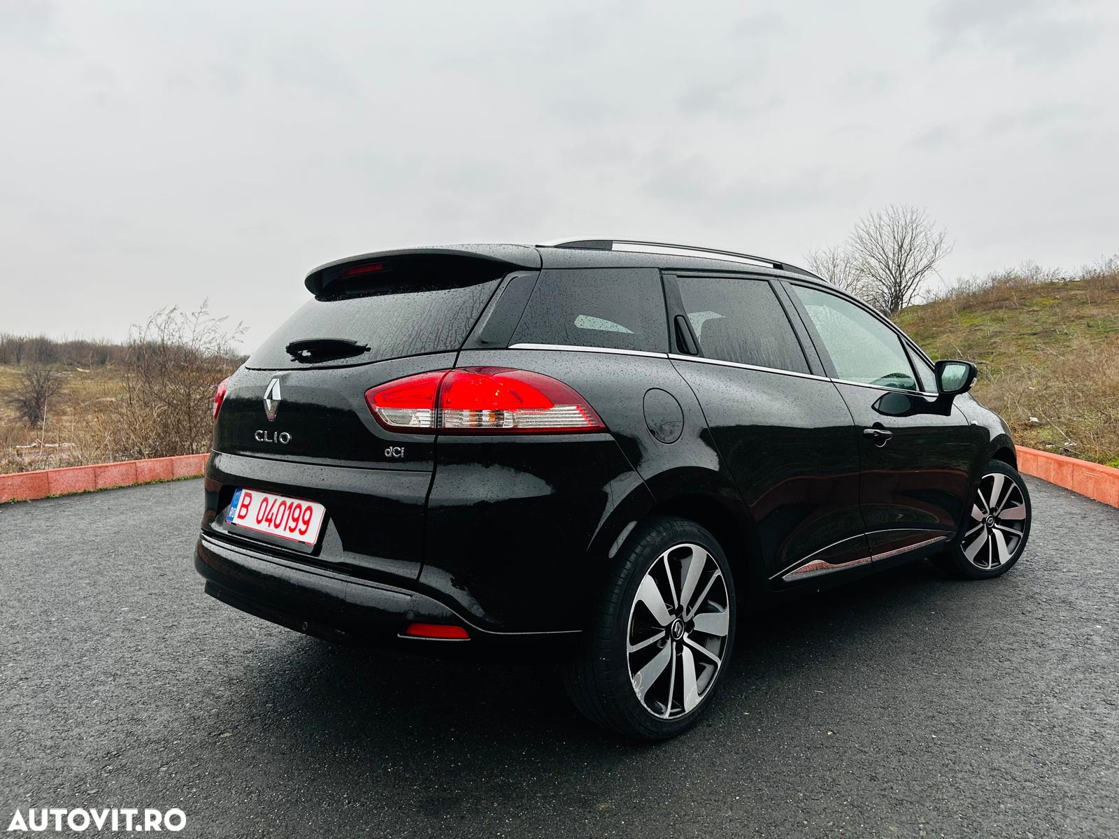 Renault Clio (Energy) dCi 90 Start & Stop EDC INTENS - 12