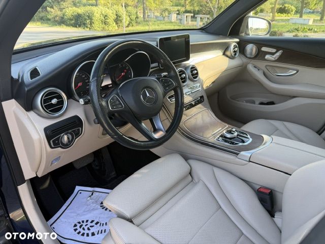 Mercedes-Benz GLC 300 4-Matic - 11