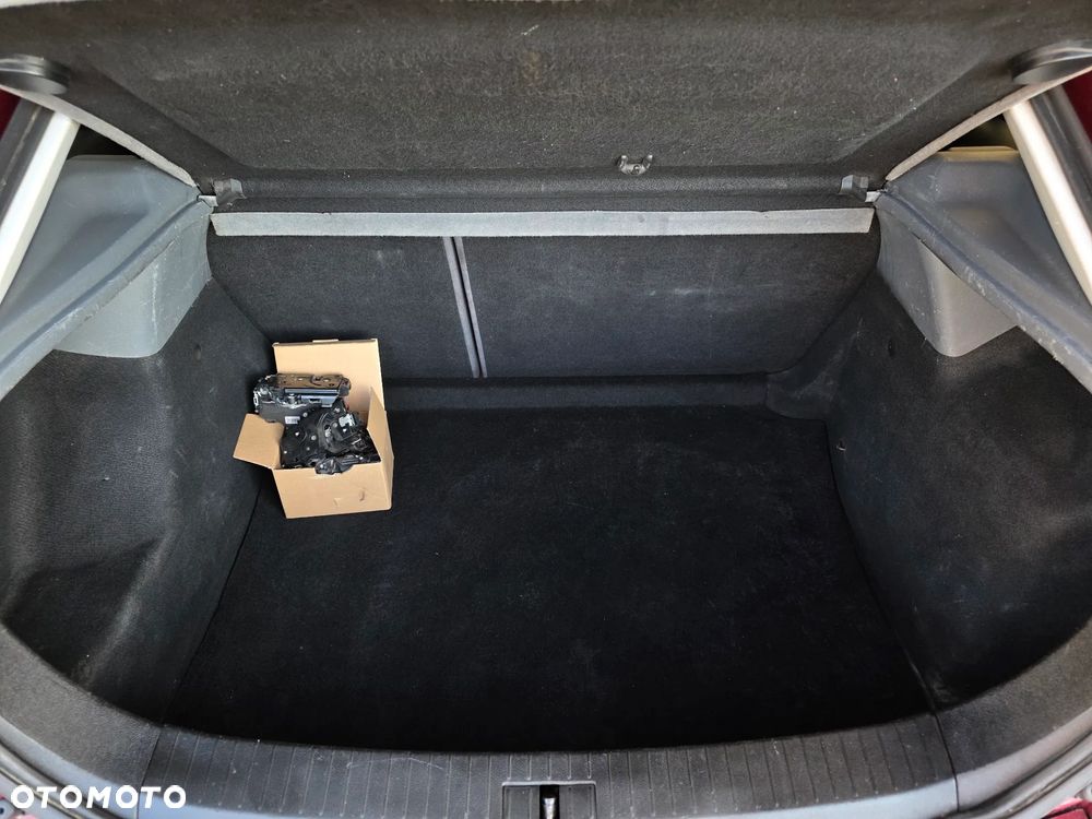 Seat Leon 1.6 Signo - 17