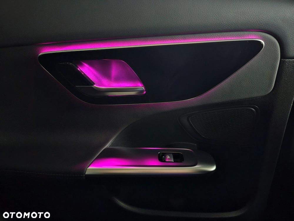 Mercedes-Benz Klasa C - 31