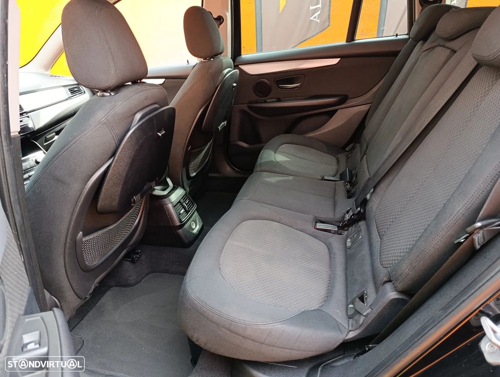 BMW 216 Gran Tourer d Aut. Sport Line - 14