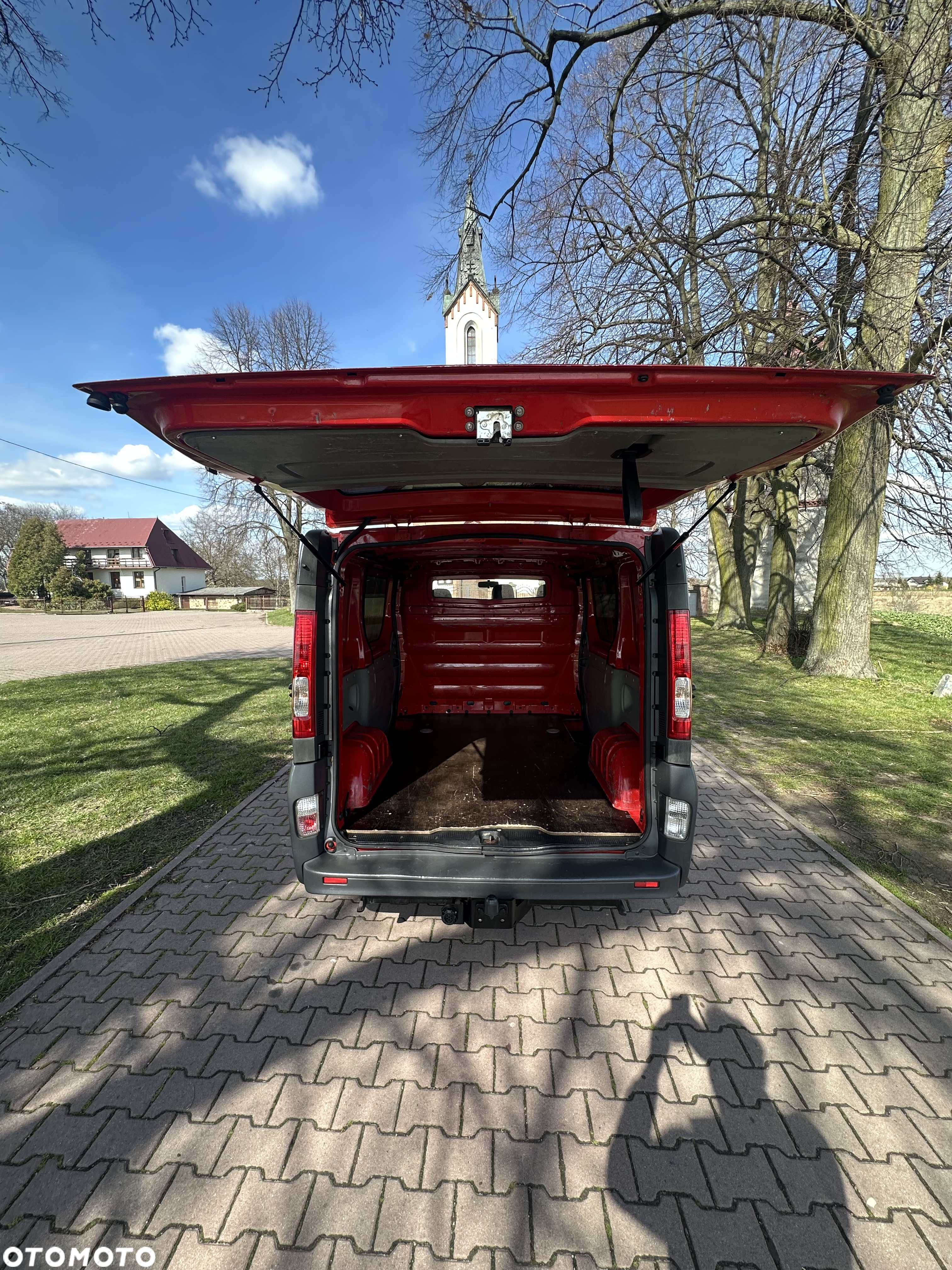 Renault Trafic - 16