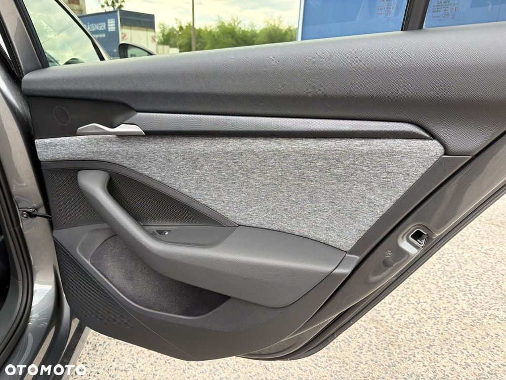 Skoda Superb 1.5 TSI Plug-in Hybrid Drive DSG - 21