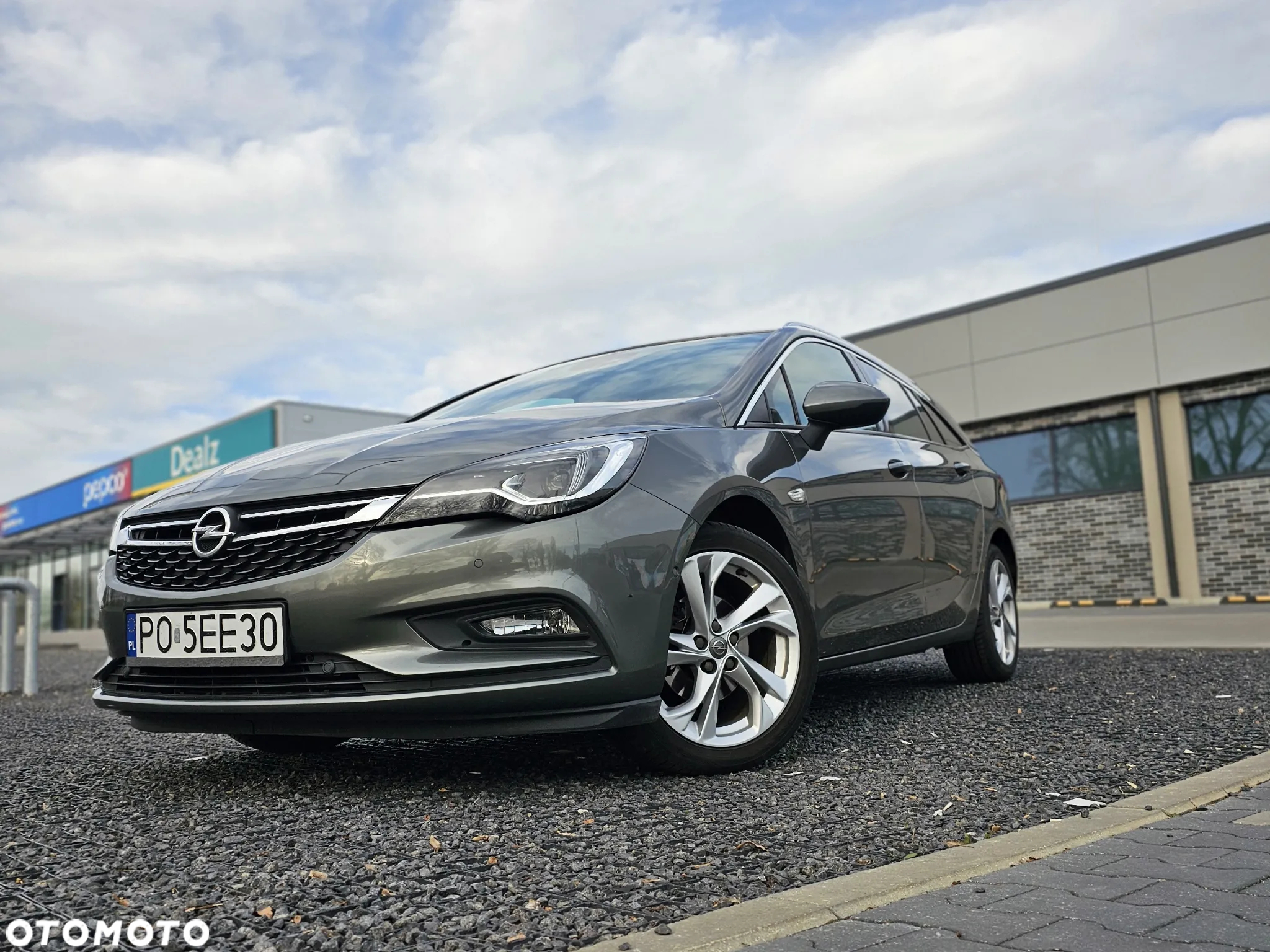 Opel Astra V 1.6 CDTI Dynamic - 3