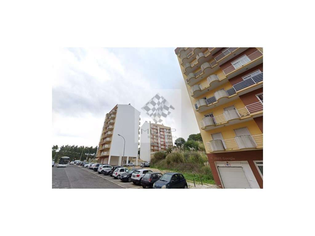 Terreno para construção de 25 fogos habitacionais na Rinchoa - Grande imagem: 5/6