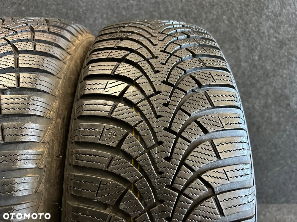 Opony zimowe Goodyear Ultragrip 9 205/55/16 91H 2szt. - 3