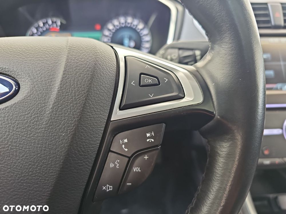 Ford Mondeo - 16