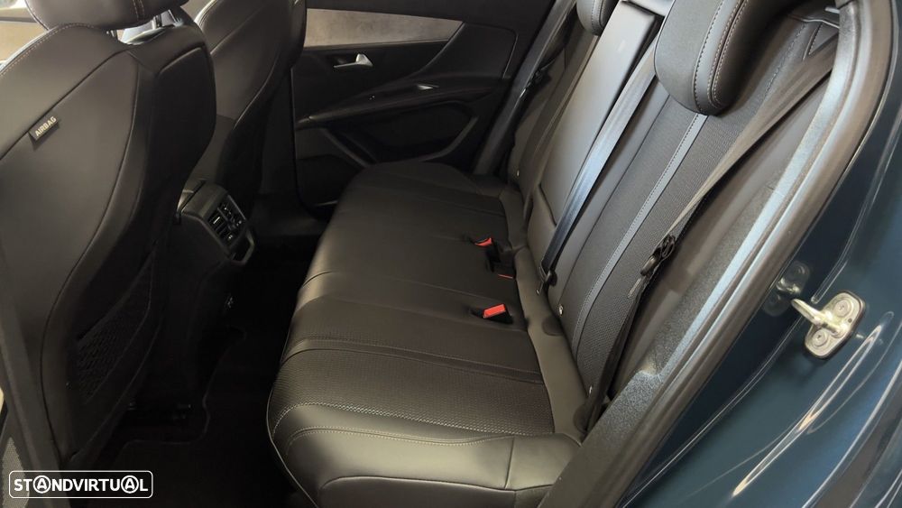 Peugeot 3008 1.2 PureTech GT EAT8 - 17