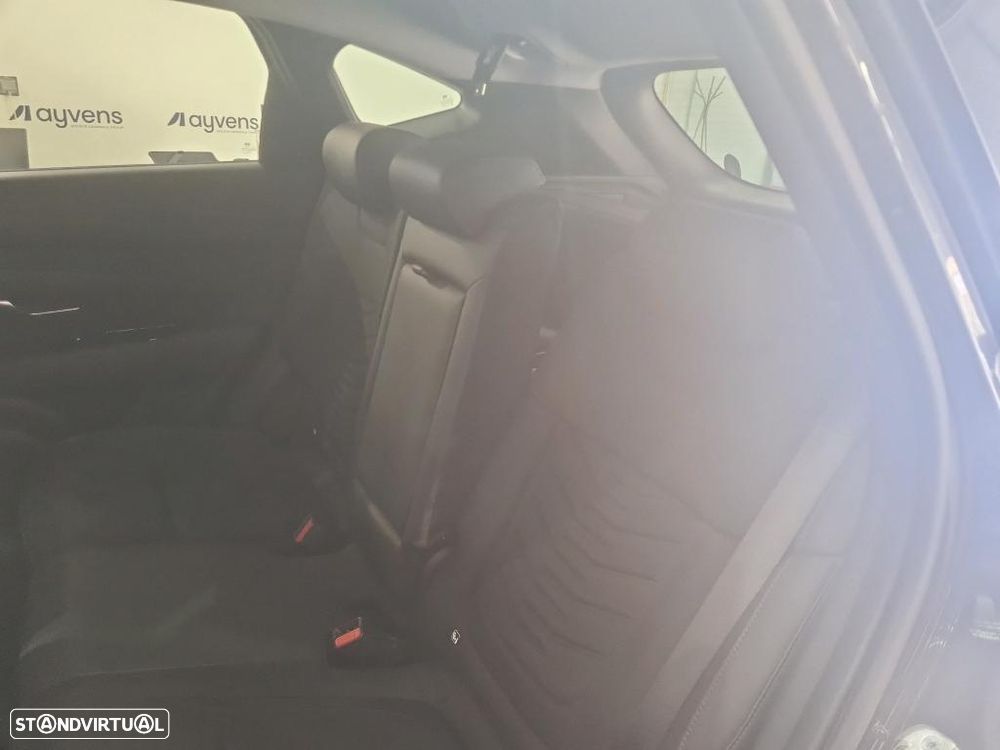 Hyundai Tucson 1.6 T-GDI HEV Vanguard - 10