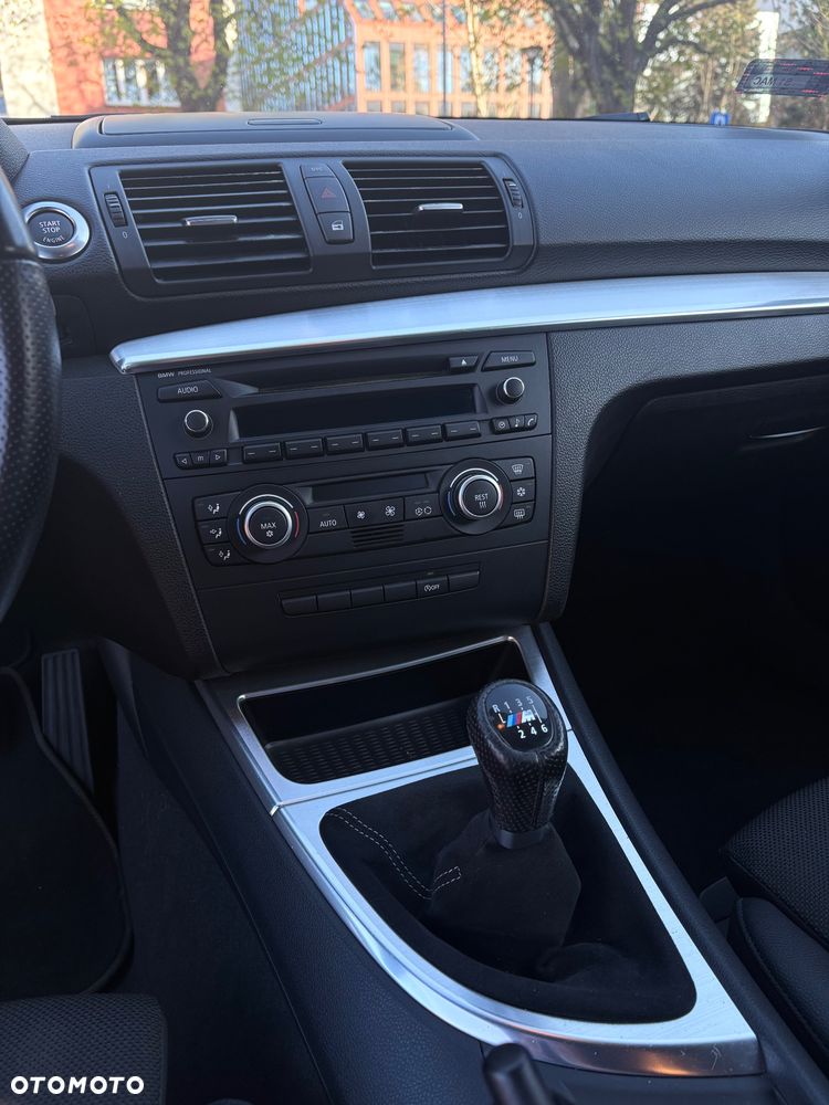 BMW Seria 1 118d - 16