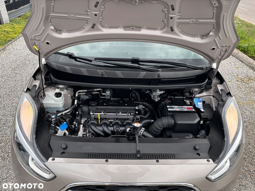 Hyundai ix20 - 16