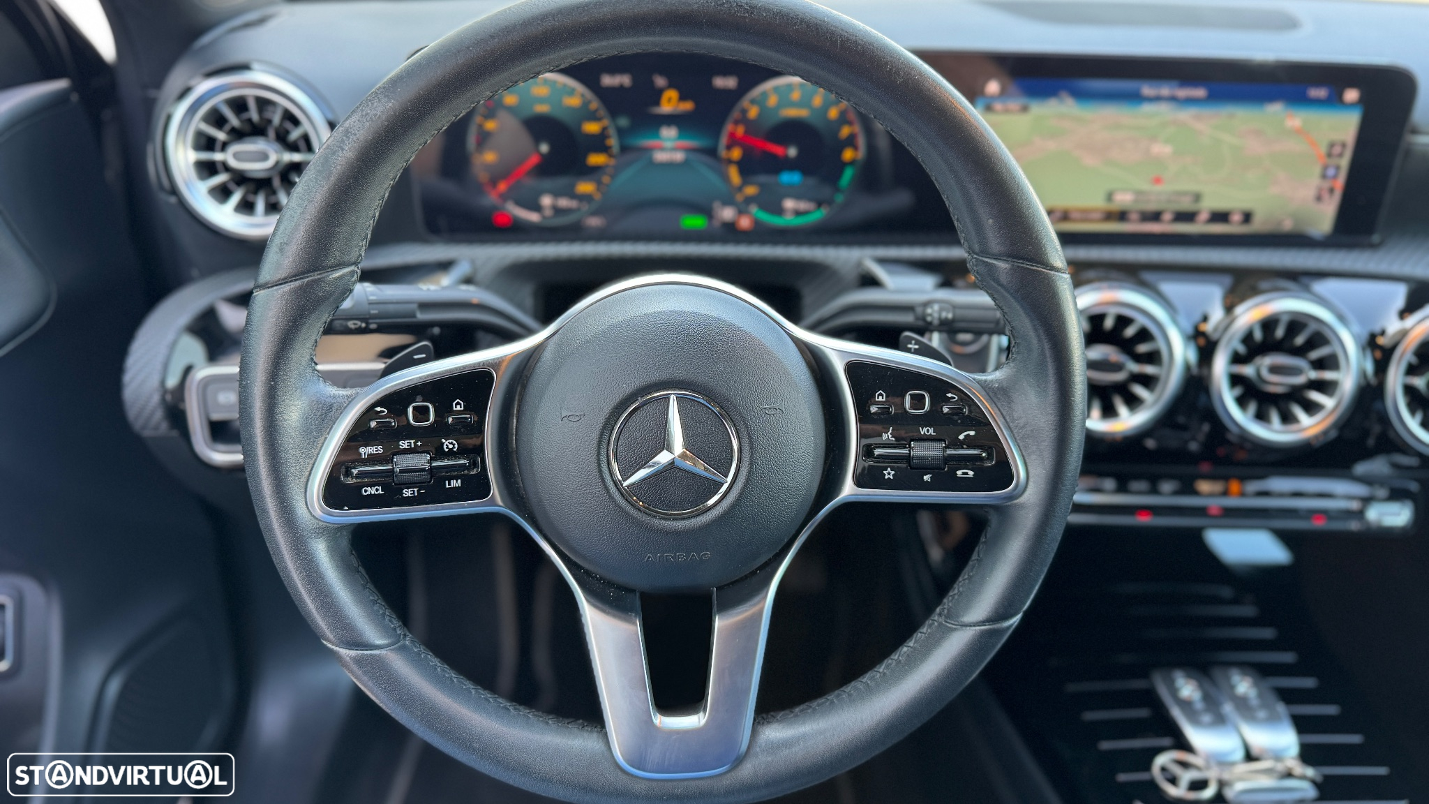 Mercedes-Benz A 250 Limousine e Style Plus - 13