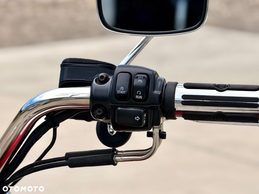 Harley-Davidson Softail Heritage Classic - 26