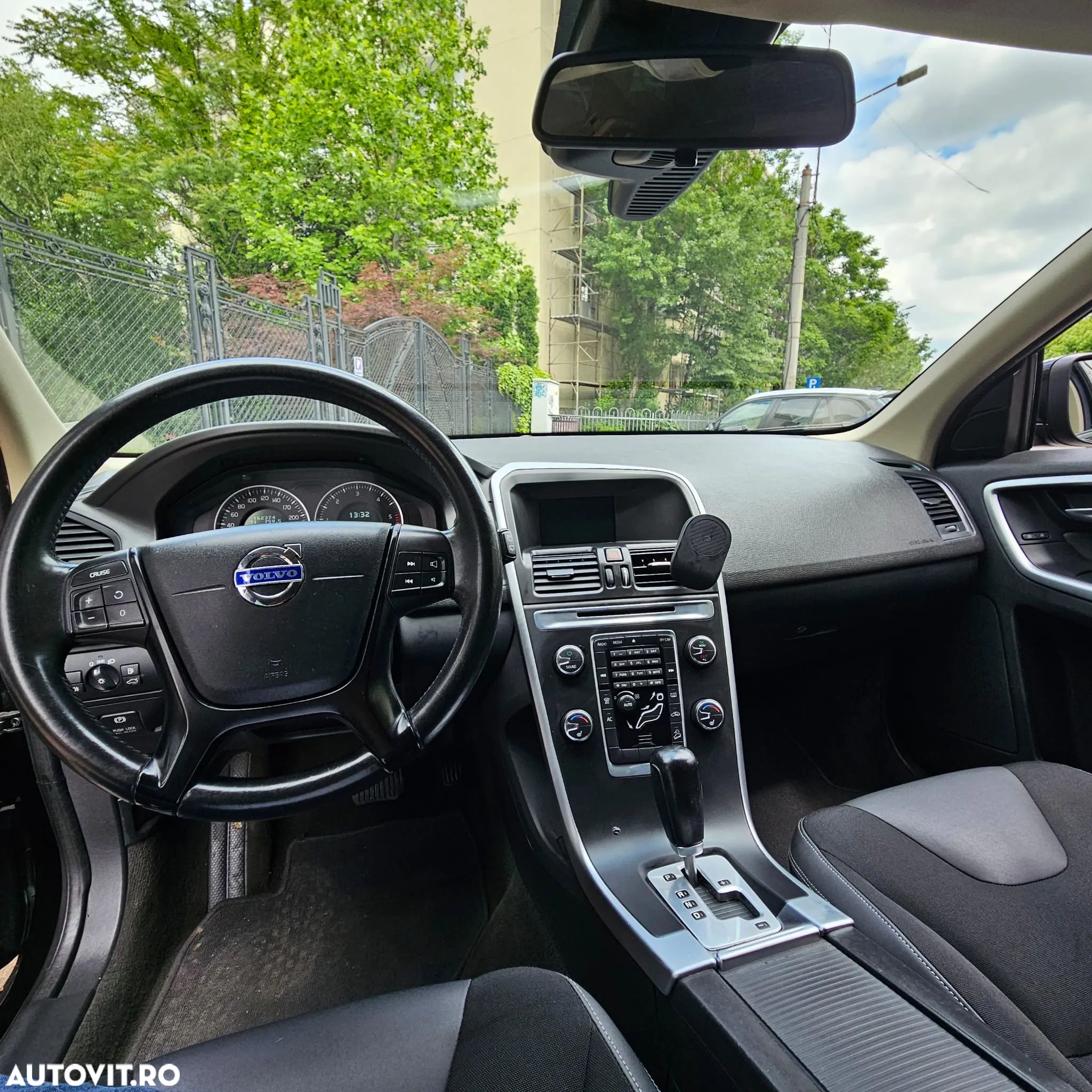 Volvo XC 60 D3 2.4D AWD AT6 Kinetic - 1