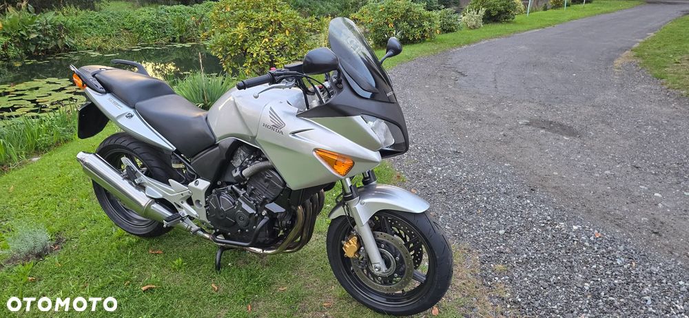 Honda CBF - 3