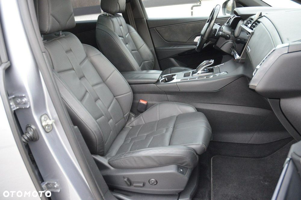 DS Automobiles DS 7 Crossback 2.0 BlueHDi So Chic - 33