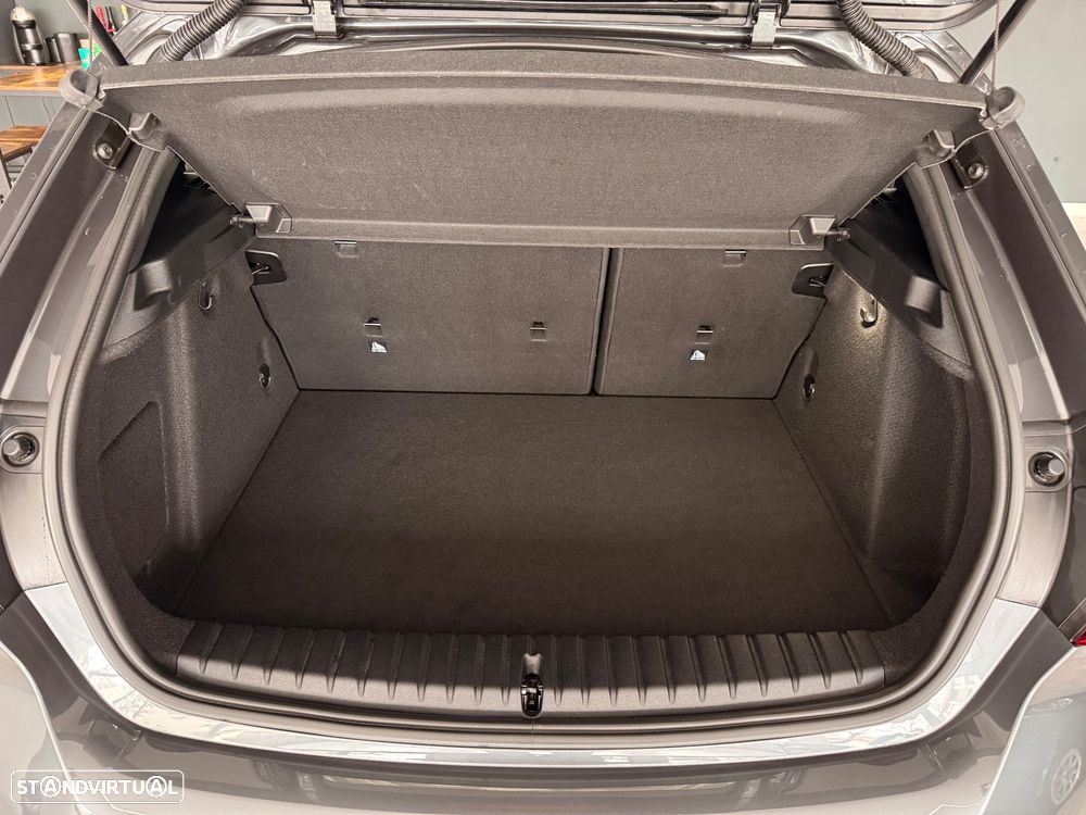 BMW 118 i Pack Desportivo M Auto - 28