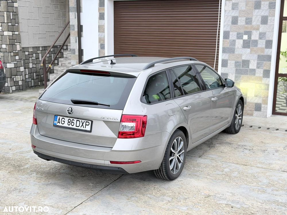 Skoda Octavia Combi Diesel 1.6 TDI DSG Style - 6
