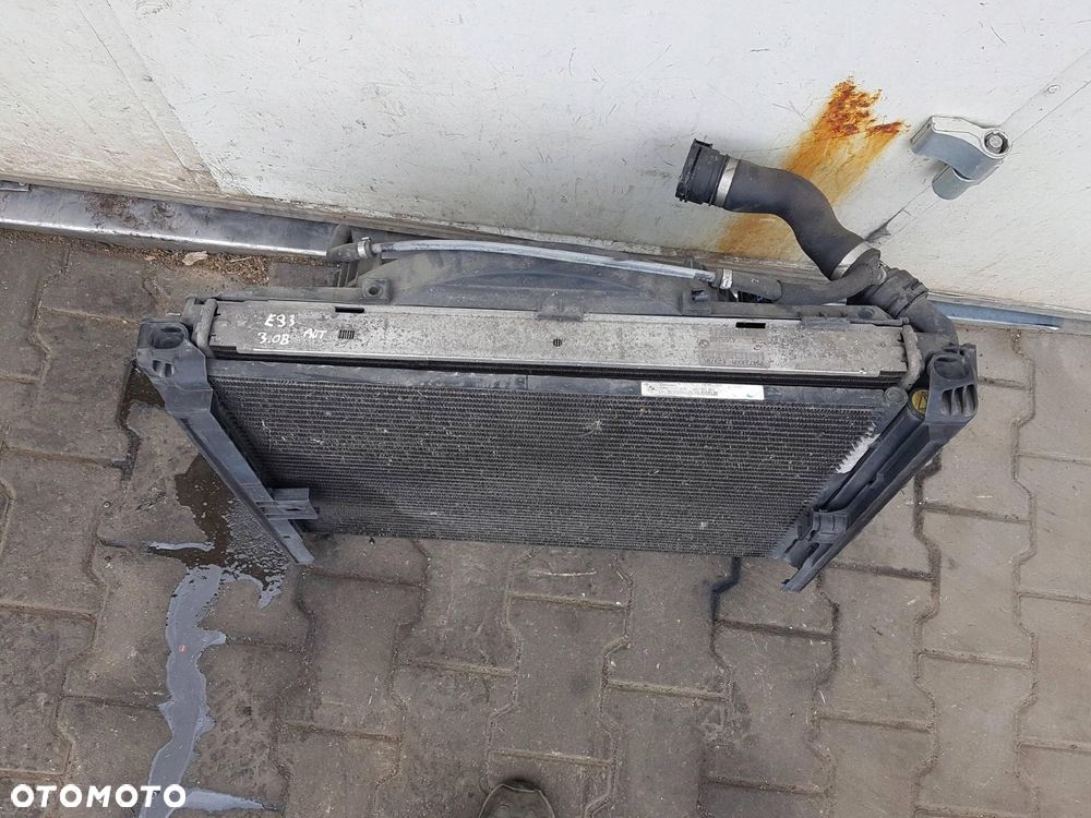 BMW 3 E93 CABRIO 06-09r 3.0 i BENZYNA PAS PRZEDNI CHŁODNICE AUTOMAT - 4